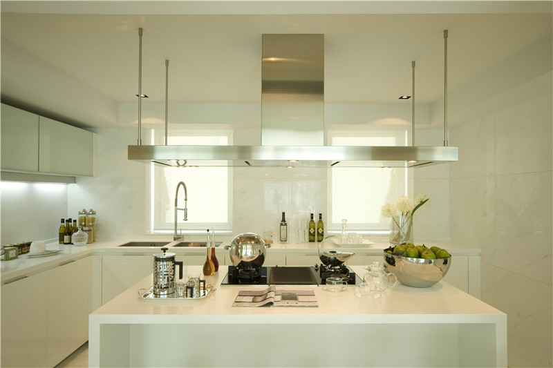 Repulse Bay Road 56 House 47-30(1)